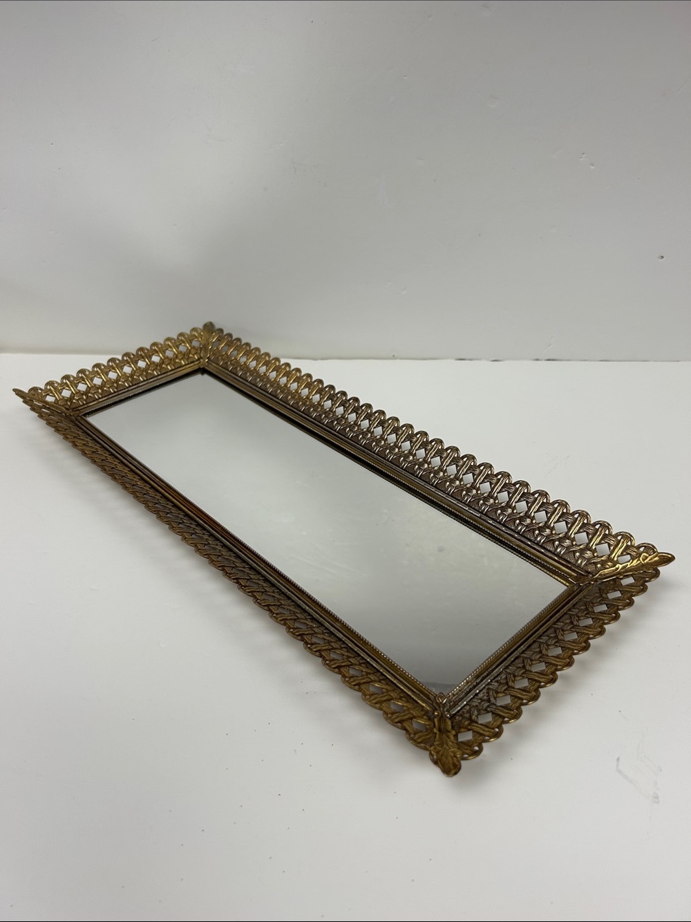 Vintage 60’sHollywood Regency gold tone metal  basket weave mirrored vanity tray